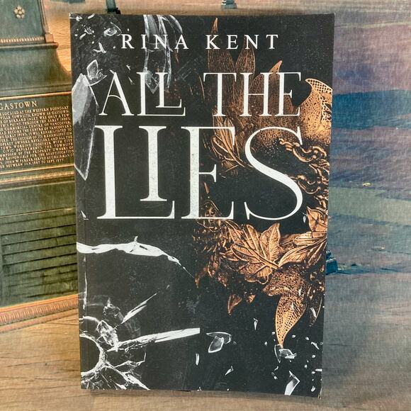 25 Last Chapter Bookshop Box ALL THE LIES/ALL THE TRUTHS Rina Kent Signed EUC - Picture 4 of 5
